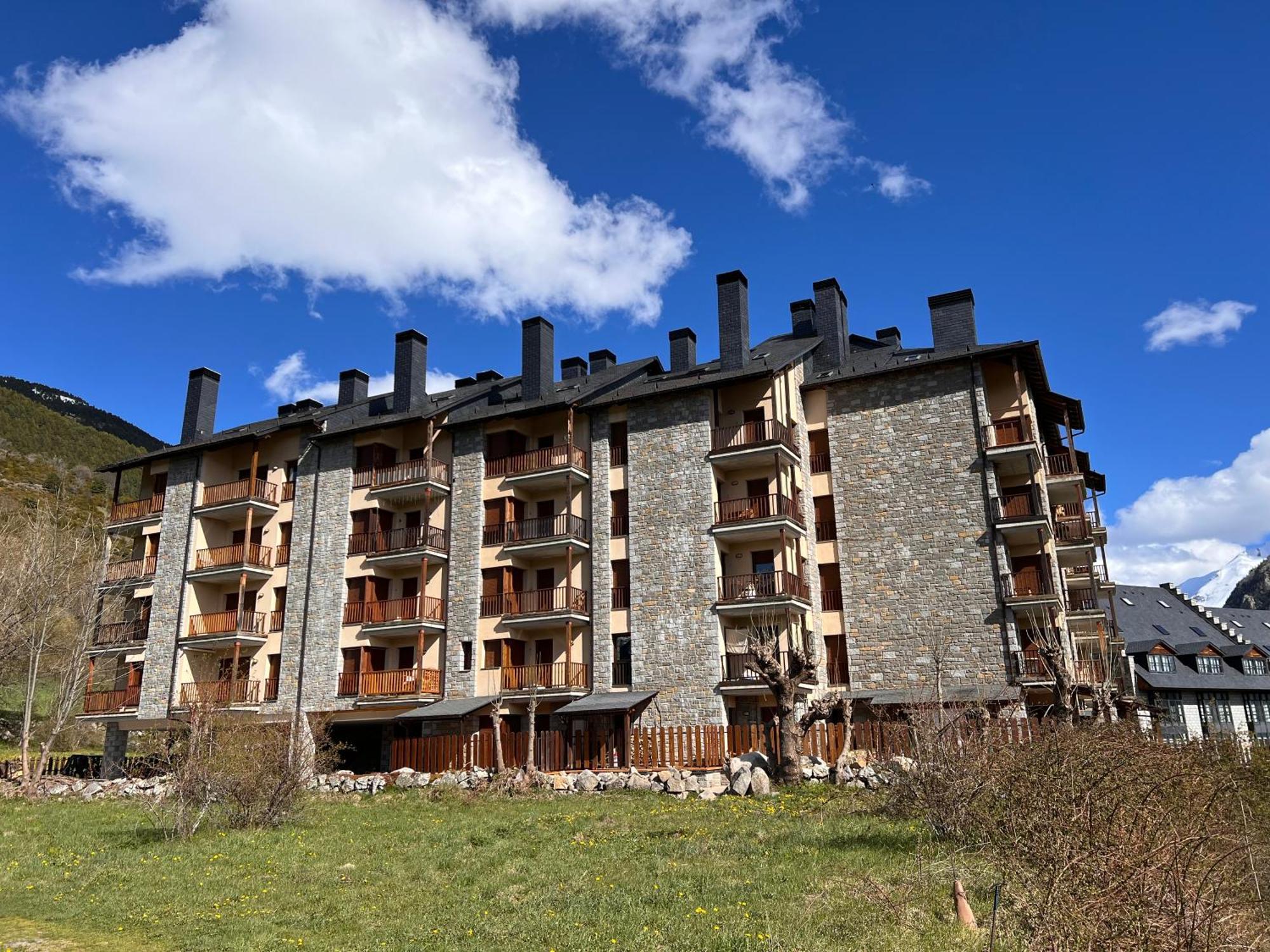 Julia Petulia En Cerler Apartment Екстериор снимка